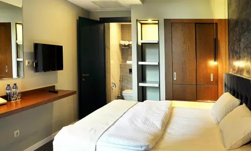 هتل ریور ویو تفلیس